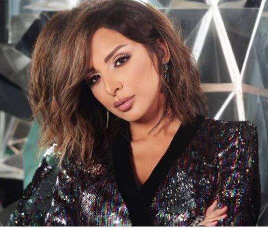 وصلة غزل علنية بين أنغام وزوجها الجديد أمام أعين ضرتها
