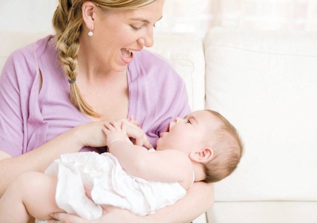 الرضاعة الطبيعية
لا تحرمي طفلك من هذا الكنز الذي تملكين!