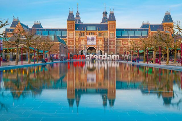 أمستردام: Amsterdam
عندما تُحاكي الحضارة والفنون نبض الشارع المعاصر