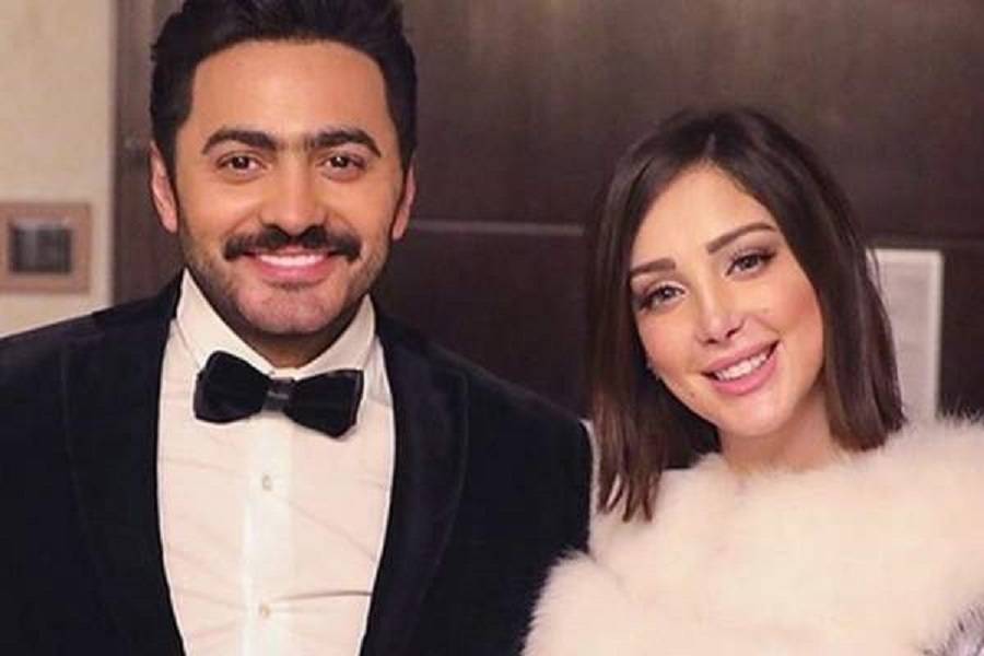 بعد اعتزالها لسنوات.. بسمة بوسيل تتحدى تامر حسني وتعود الى الغناء