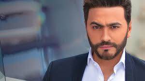 تامر حسني يعيد نشر هذا الفيديو ويثير ضجة بتعليقه عليه