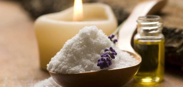 مقشر طبيعي من مكونين اثنين لإزالة الجلد الميت