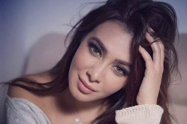 بالصور - ميرهان حسين تثير ضجة بملابسها بعد خروجها من السجن