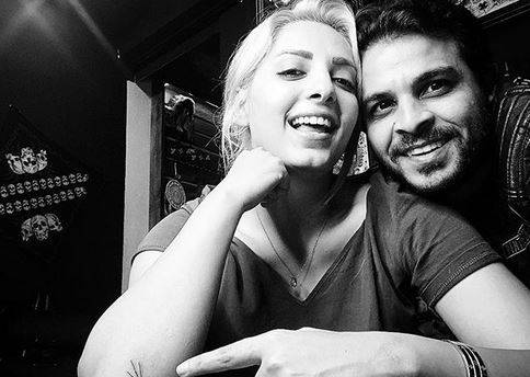 بعد عودتها لمحمد رشاد.. مي حلمي تحير الجميع بفيديو جديد وبفستانها الضخم