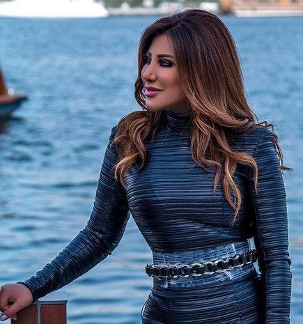 بالفيديو - نجوى كرم تكشف أسرار رشاقتها.. لأول مرة شاهدوا تدريباتها ستصدمكم