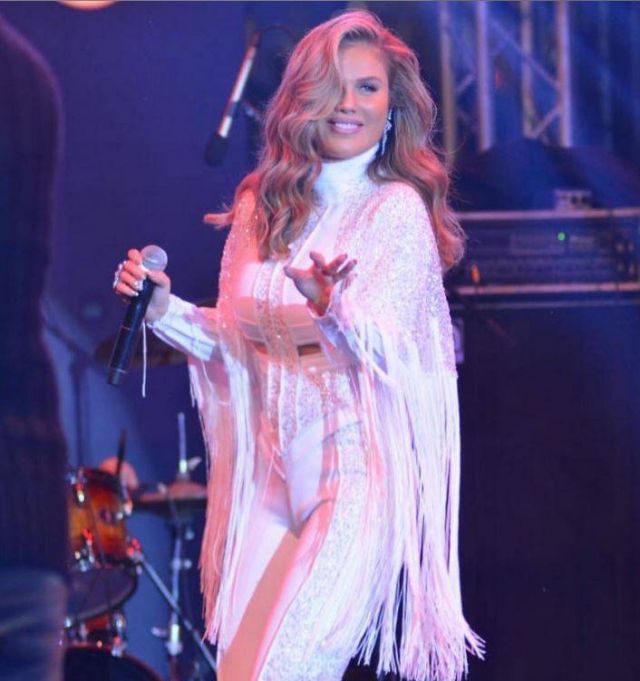 بالفيديو – لن تصدقوا كيف كانت نيكول سابا منذ 22 عاماً... هل تغيرت كثيراً؟