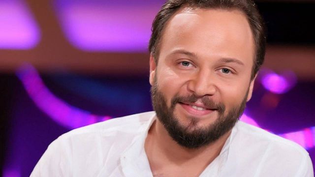 مي سليم وأروى جودة وجيسي عبدو يكشفن تفاصيل علاقتهنّ بمكسيم خليل