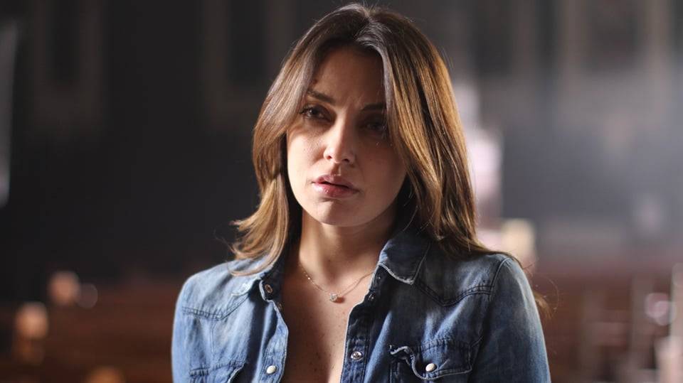 بالفيديو - إصابة دوجا حجازي بالعمى بسبب باسم مغنية