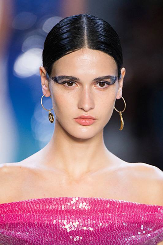 ظلال العيون الغليتر  ‏Glitter On Eyes