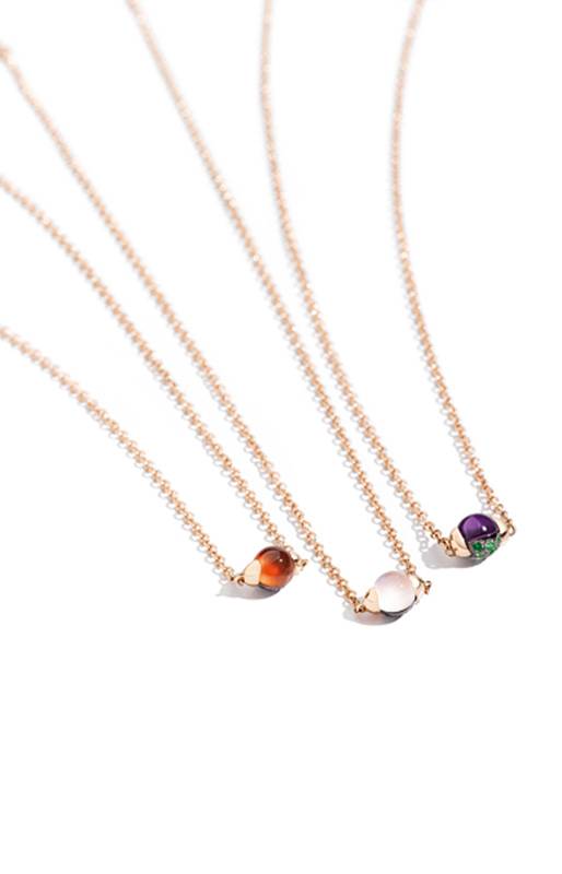 مجوهرات تعشق اللون
Pomellato
M’AMA NON M’AMA