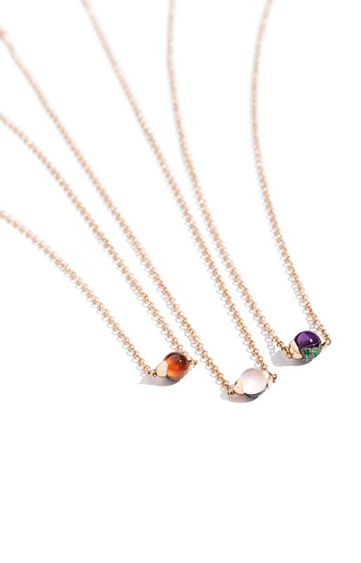 مجوهرات تعشق اللون
Pomellato
M’AMA NON M’AMA