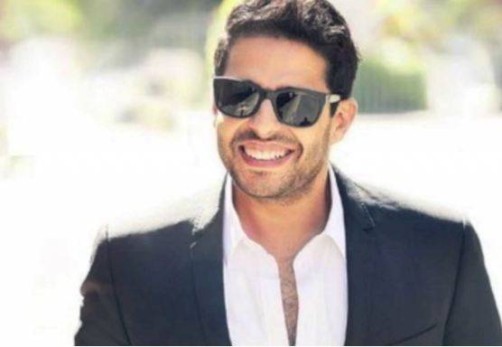بالصور - محمد حماقي في المستشفى يحتاج لجراحة دقيقة.. وهذا وضعه الصحي الآن