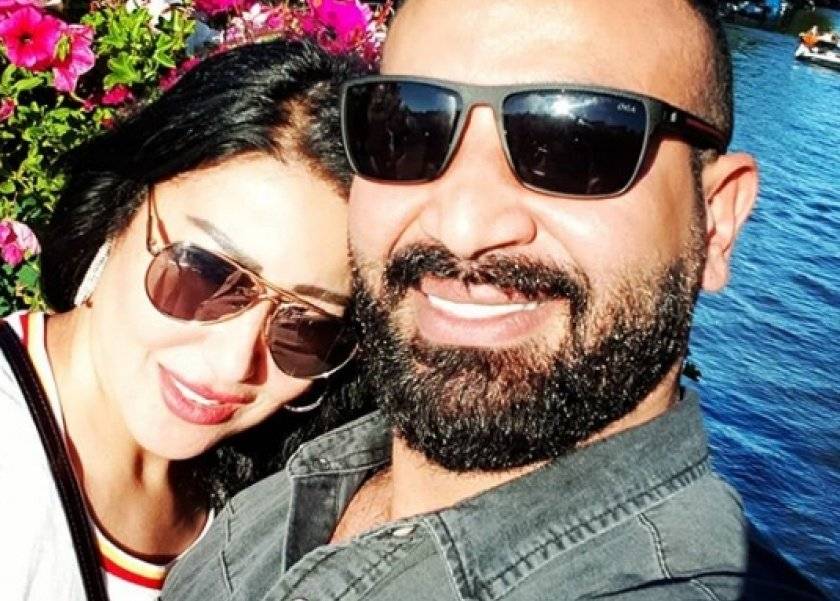 عاجل بالصور -  أحمد سعد يرمي الطلاق على سمية الخشاب