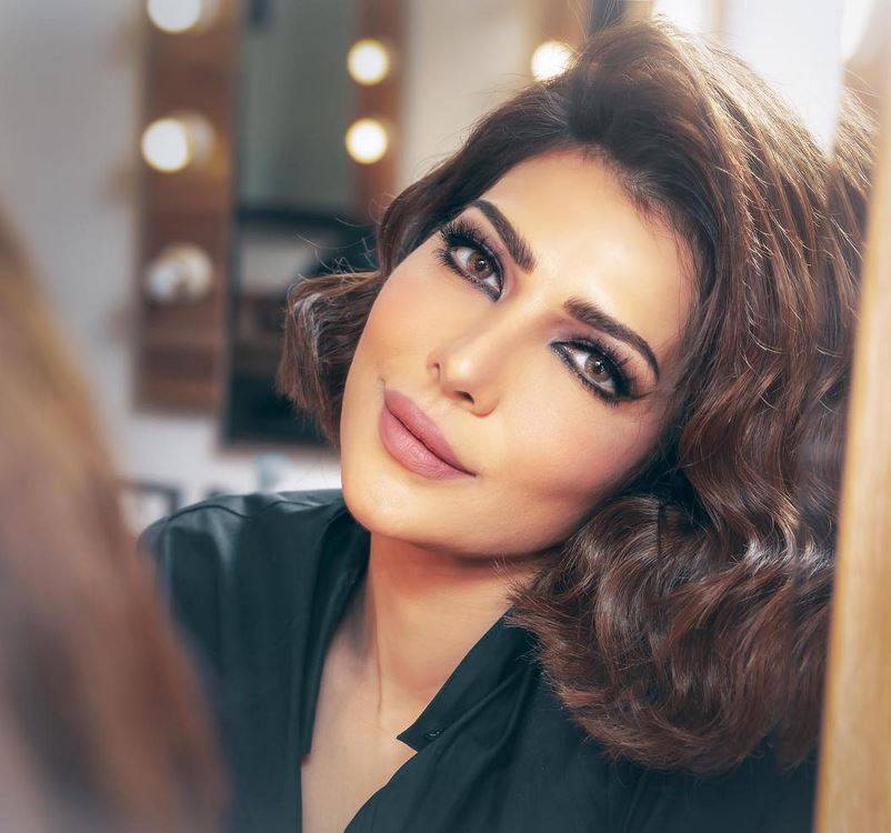 بالصورة - بعد أزمة المخدرات أصالة تعود إلى بيروت بشكل مفاجئ... وهذه التفاصيل