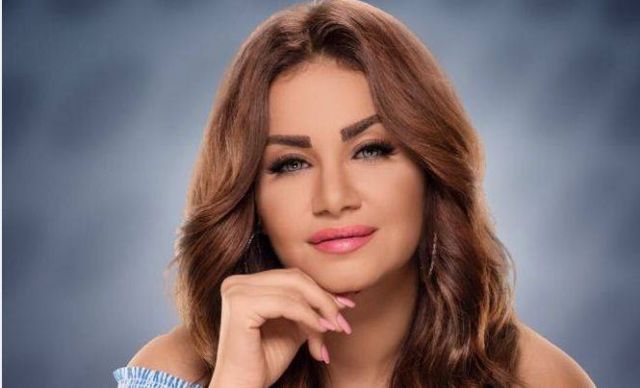 الإعلامية المصرية داليا أبو عمر