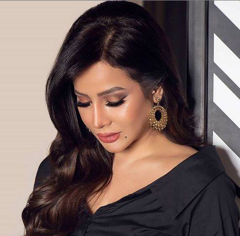 بالفيديو والصور - لجين عمران تحتفل بزواج ابنتها مرة ثانية.. شاهدوا فخامة التجهيزات وفستان العروس