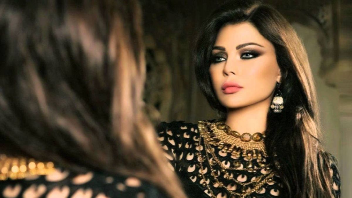 هيفاء وهبي تكشف حقيقة رفضها دوراً جريئاً مع أحمد عز.. ما الذي قالت عنه: 