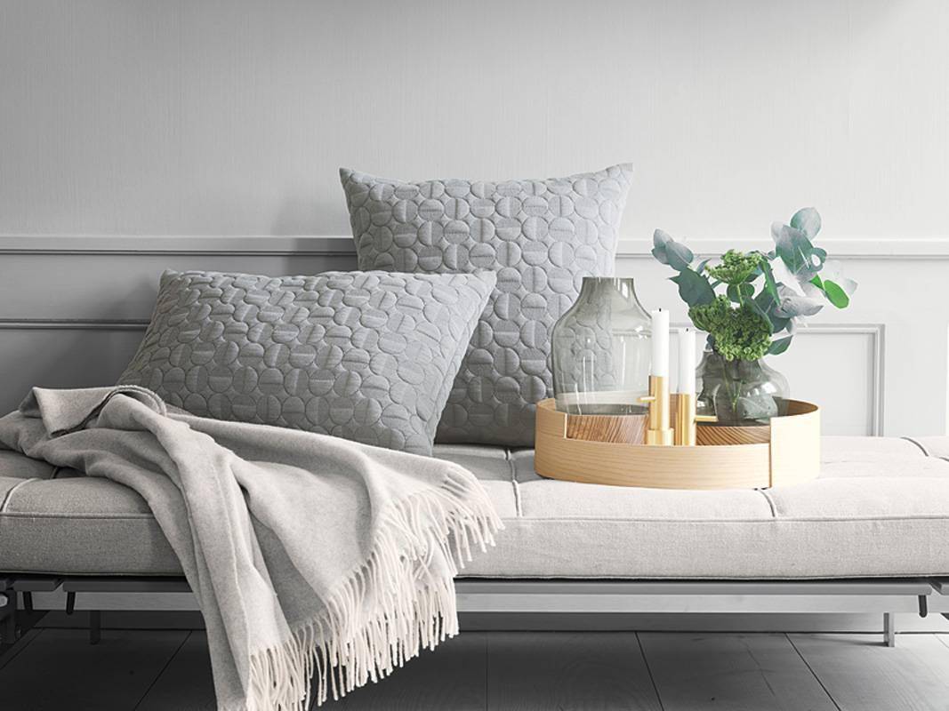 أكسسوارات المنازل:
لغة زخرفية في خدمة الصمت