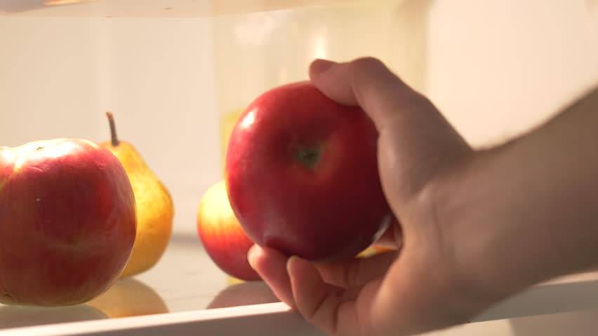 إكتشفوا أفضل طريقة لحفظ التفاح من دون أن يتعفن بسرعة