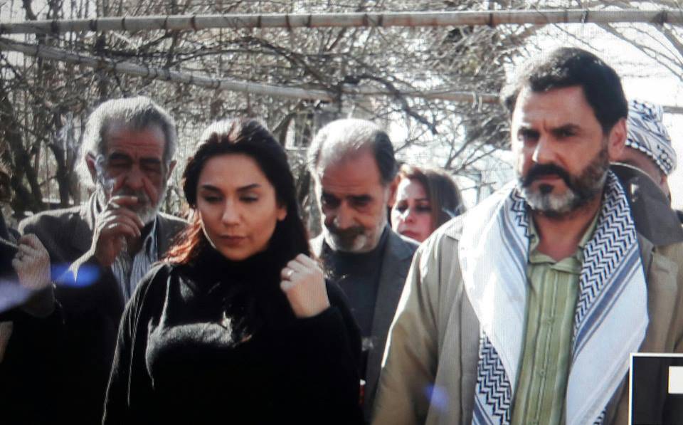 الصور الأخيرة لفنان سوري قضى نحبه خلال التصوير.. وهكذا حاول النجوم انعاشه