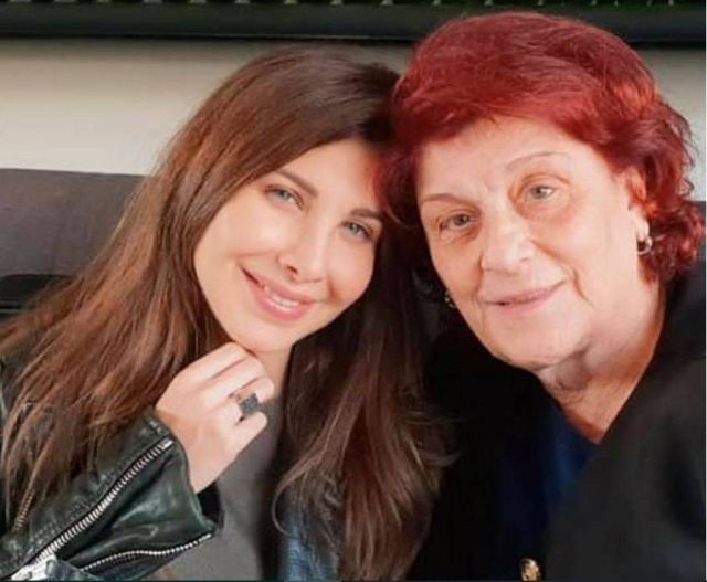 نانسي وحماتها