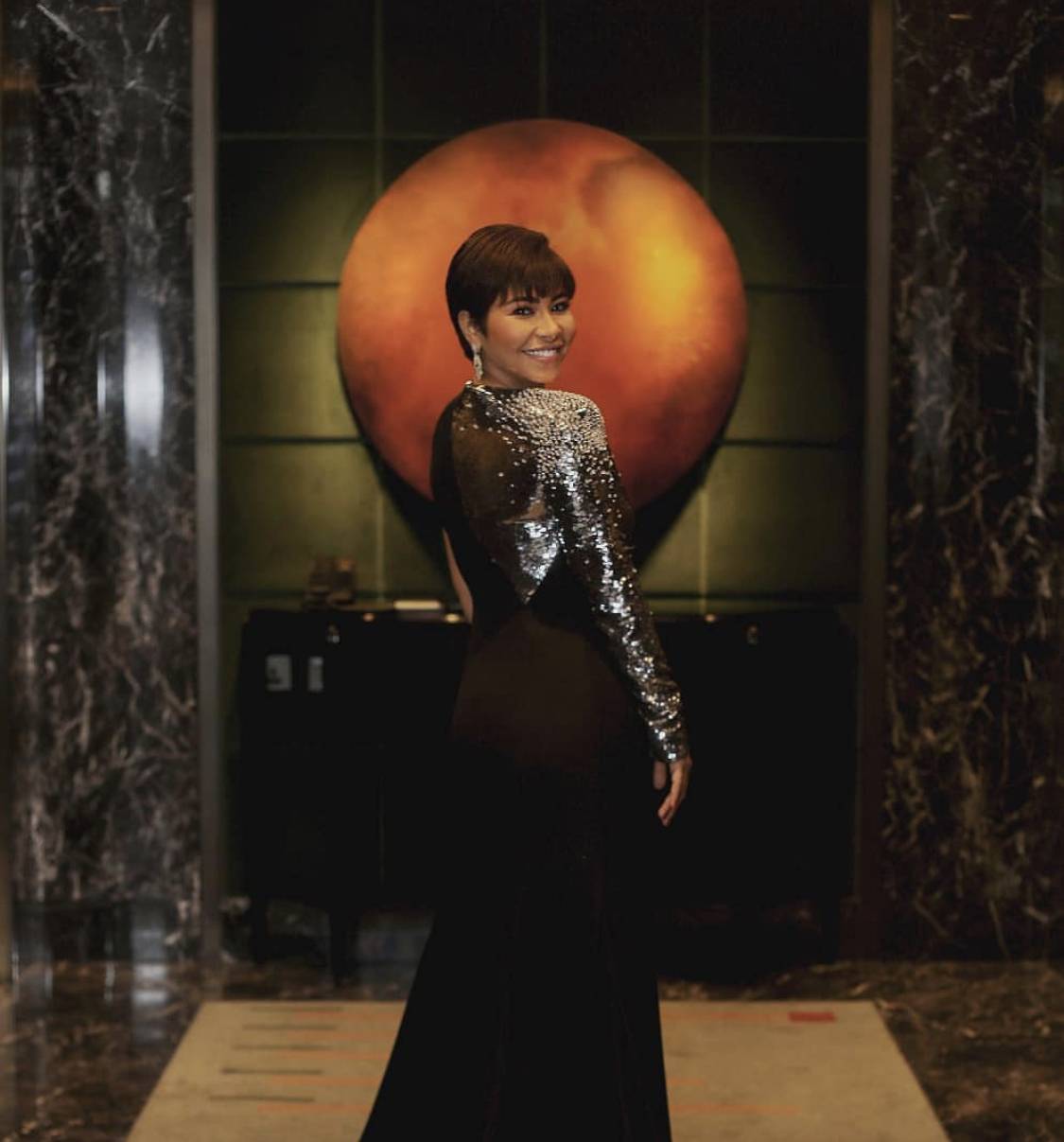 بالصور - شيرين عبد الوهاب تتألق بفستانين مختلفين.. أيهما الأجمل؟ ‎