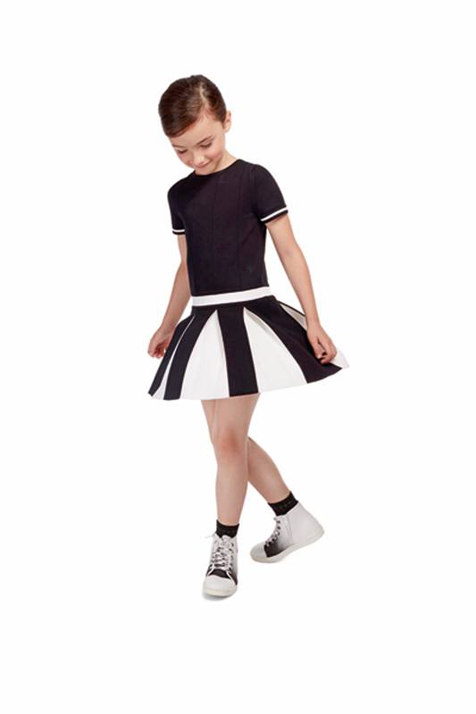 DIOR
تقدّم أناقة الأطفال لربيع وصيف 2019