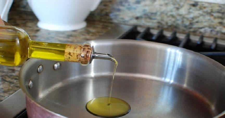 احذروا الإستخدام الخاطىء لزيت الطهي كي لا يسرطن ويغير جينات الخلايا!
