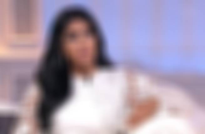 بالفيديو - نجمة خليجية تعترف بمحاولتها الإنتحار
