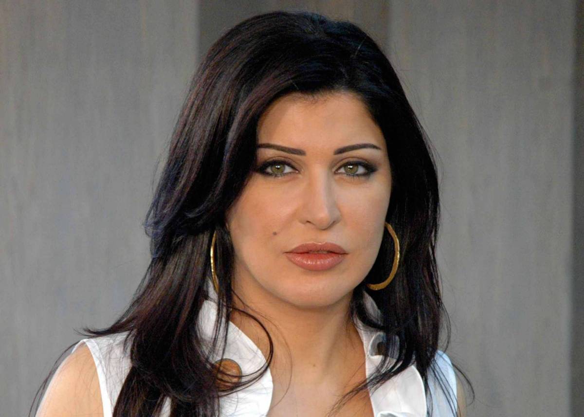 بالفيديو - هكذا احتفلت جومانا مراد بميلادها.. وماذا قالت عن أصدقائها؟