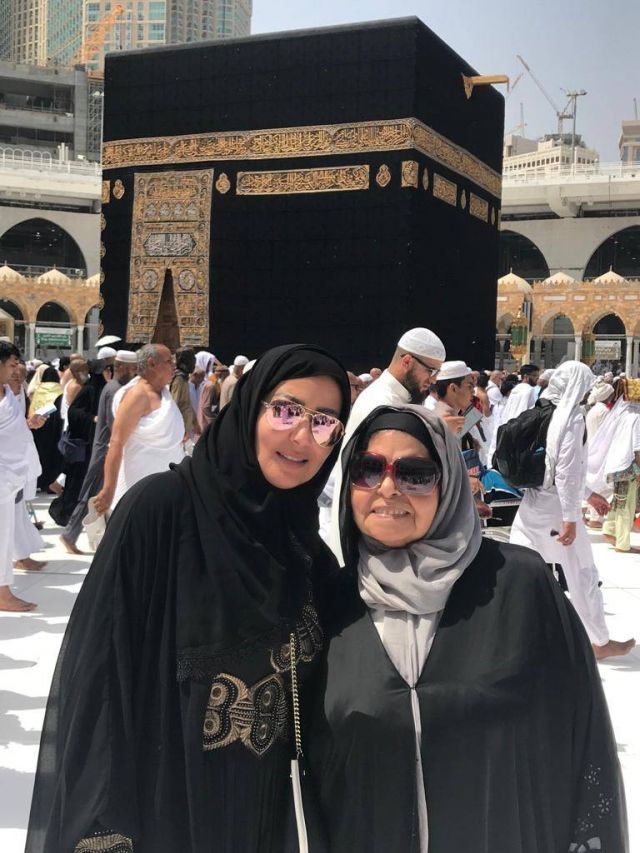 سمية الخشاب ووالدتها