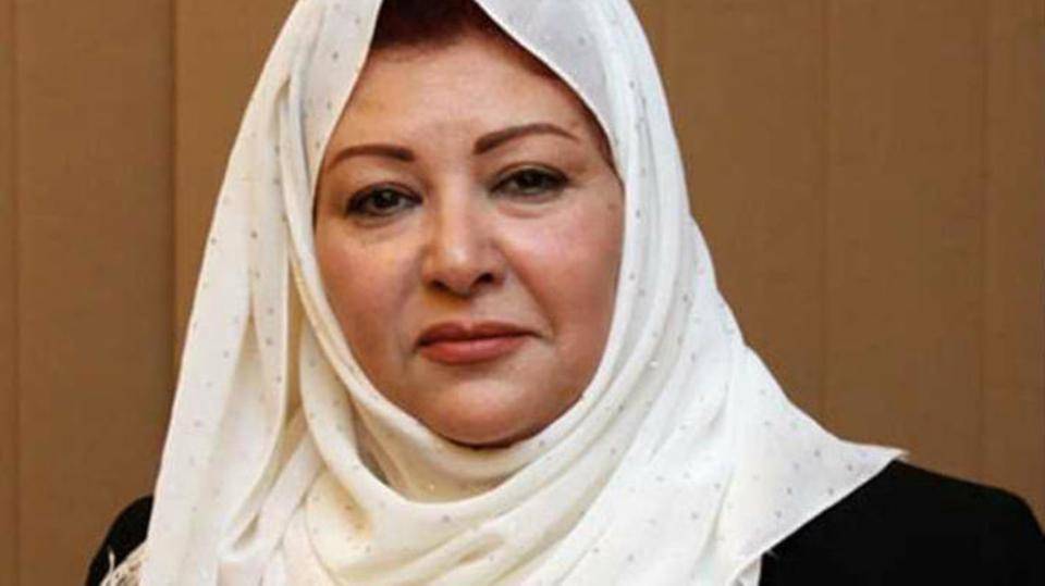 بالفيديو - وفاة محمود الجندي تدفع عفاف شعيب إلى الظهور بعد غياب... إليكم ما كشفته عنه