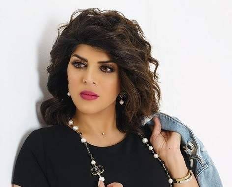 أول ظهور لغدير السبتي بعد وفاة شقيقها.. الحزن غير ملامحها