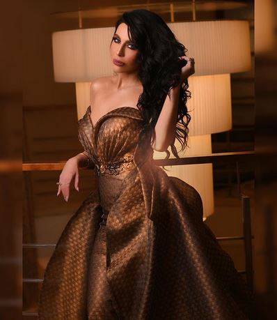 بالفيديو - ليلى اسكندر تكشف هذا السرّ عن ملابسها.. ماذا قالت عن قميصها بخس الثمن؟