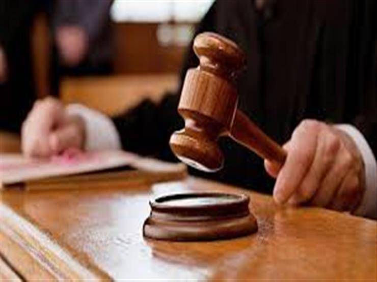 حبس إعلاميين شهيرين 6 أشهر.. من هما وما تهمتهما؟