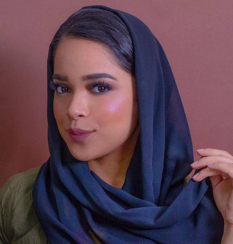 بالصورة – مشاعل الشحي تصدم الجميع بما أضافته إلى وجهها... لماذا قالوا 