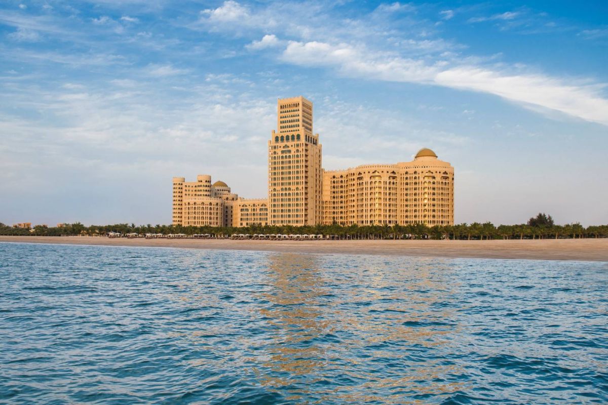 إستمتعي بإجازتكِ في منتجع Waldorf Astoria رأس الخيمة