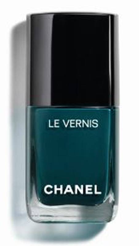 طلاء الأظافر بإصدارات محدودة
Limited Edition Nail Lacquers