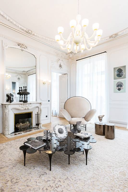 شقة في «المثلث الذهبي» في باريس:
أجواء مخملية ورفاهية مطلقة!