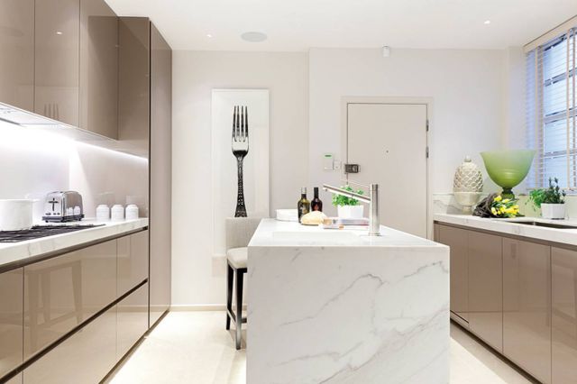 المطبخ تتجلى فيه الأناقة والطابع العملي