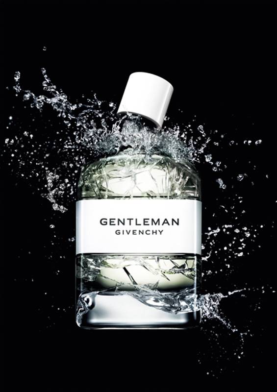 ‏GENTLEMAN GIVENCHY 
رفيقة كلّ الإطلالات