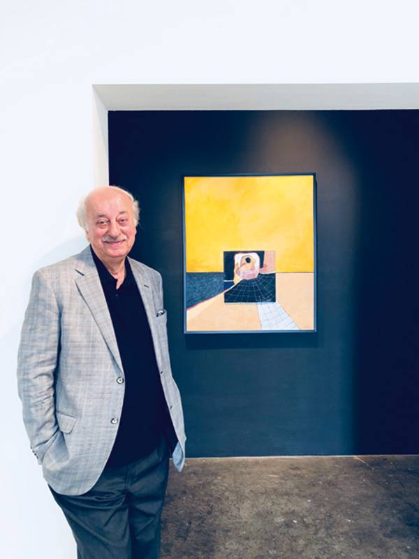 يعرض لوحاته للمرة الأولى في دبي
هيثم عجينة
أستنبط أحلاماً ملوّنة لزمن ضاع في مدن الغربة