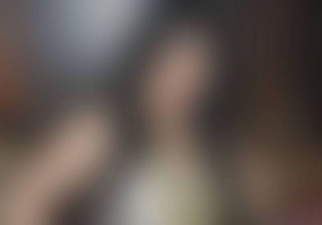 انتحار ممثلة شابة في خزانتها بسبب شكلها!