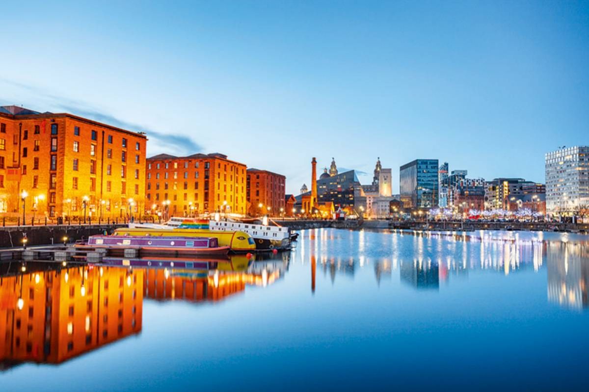 ليفربول: Liverpool
خبايا الشوارع وحكايا مختلفة بالغرافيتي