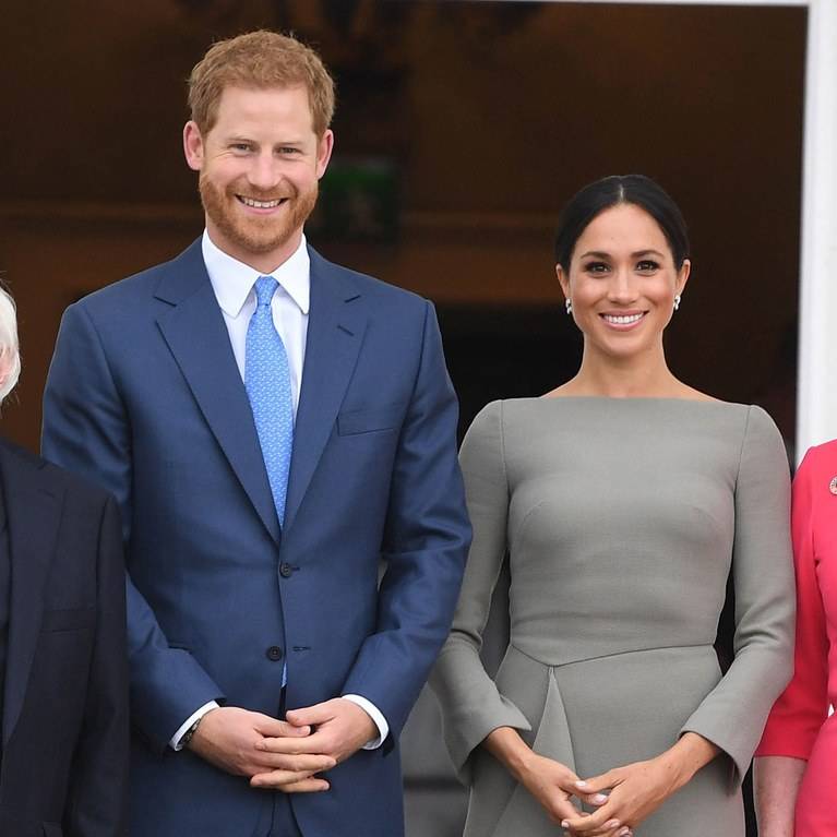 للمرة الأولى الأمير هاري يجيب على أسئلة المتابعين... ماذا كشف من أسرار ومن اتهمه بالسرقة؟