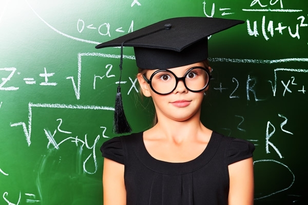 كيف تجعلين طفلك أكثر ذكاء؟