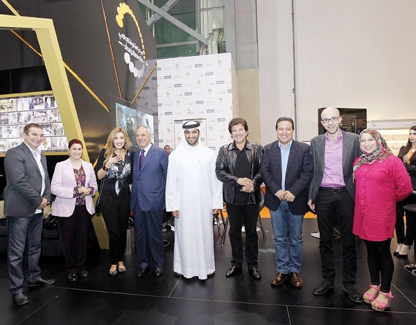 مركز الشارقة الإعلامي يستضيف نجوم الإعلام والثقافة والفن في معرض الكتاب