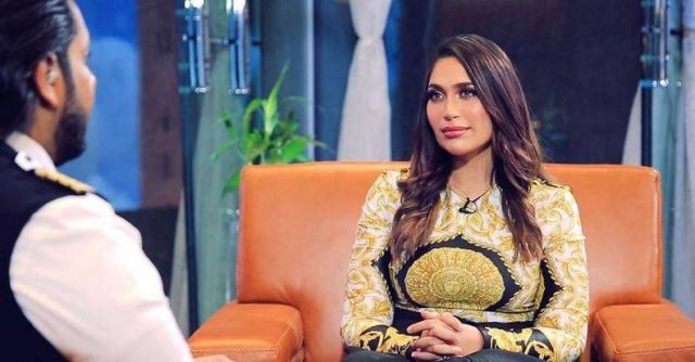 الدكتورة خلود تعترف بخضوعها لهذه العمليات لخسارة الوزن بعد الولادة... ماذا كشفت؟