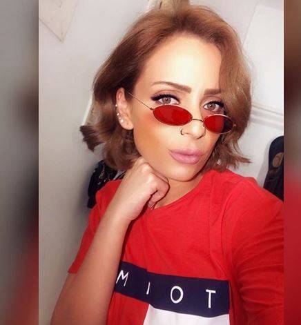 فيديو غريب لريم البارودي يحدث بلبلة بين جمهورها.. شاهدوه