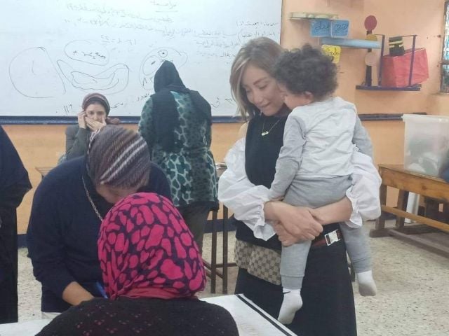 ريهام سعيد وطفلها